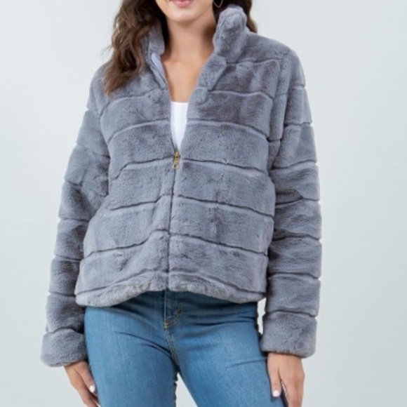 ShopEvelynne Jackets & Blazers - Fabulous Faux Fur Jacket